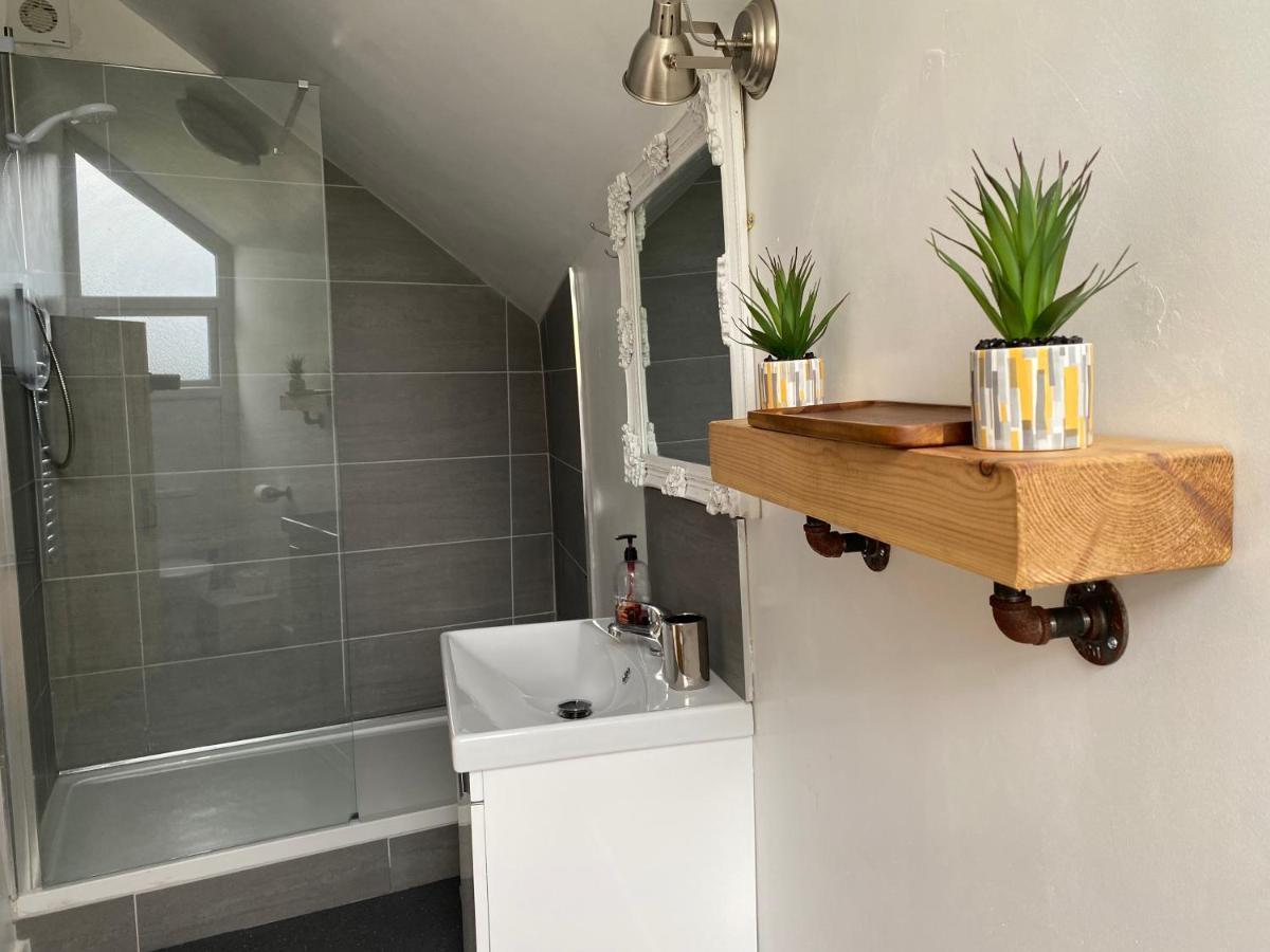 Delightful One Bed Lake District Cottage 彭里斯 外观 照片